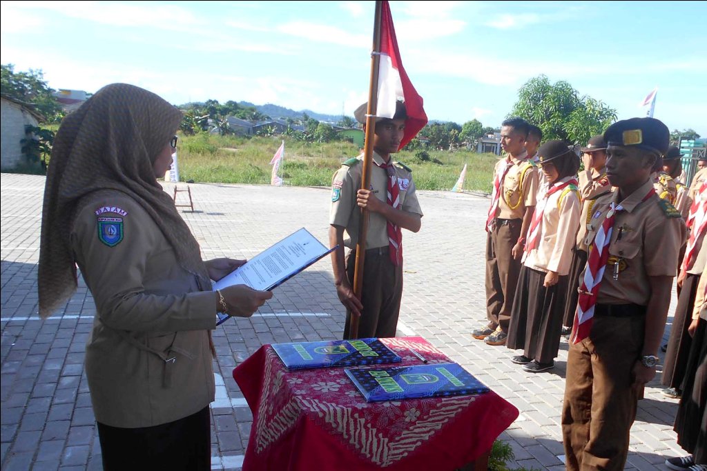 Upacara Pelantikan Dewan Ambalan dan Dewan Kehormatan Upacara Pelantikan Dewan Ambalan dan Dewan Kehormatan